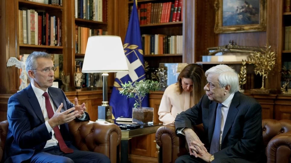 Παυλόπουλος σε Στόλντενμπεργκ: Παράνομη, αυθαίρετη και επικίνδυνη η ένοπλη επέμβαση της Τουρκίας